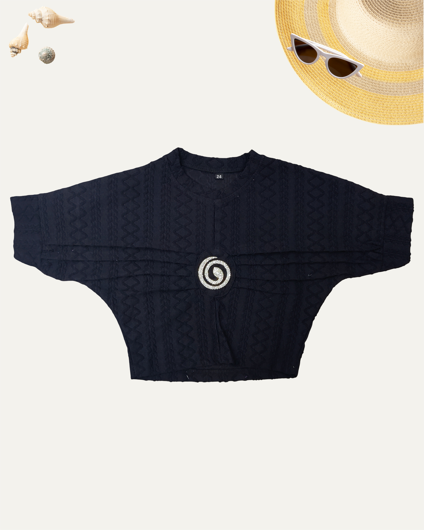 GIRLS BLACK TOP WITH A BROOCH (4-12 YEARS) - Girlism