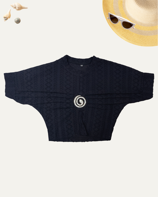 GIRLS BLACK TOP WITH A BROOCH (4-12 YEARS) - Girlism