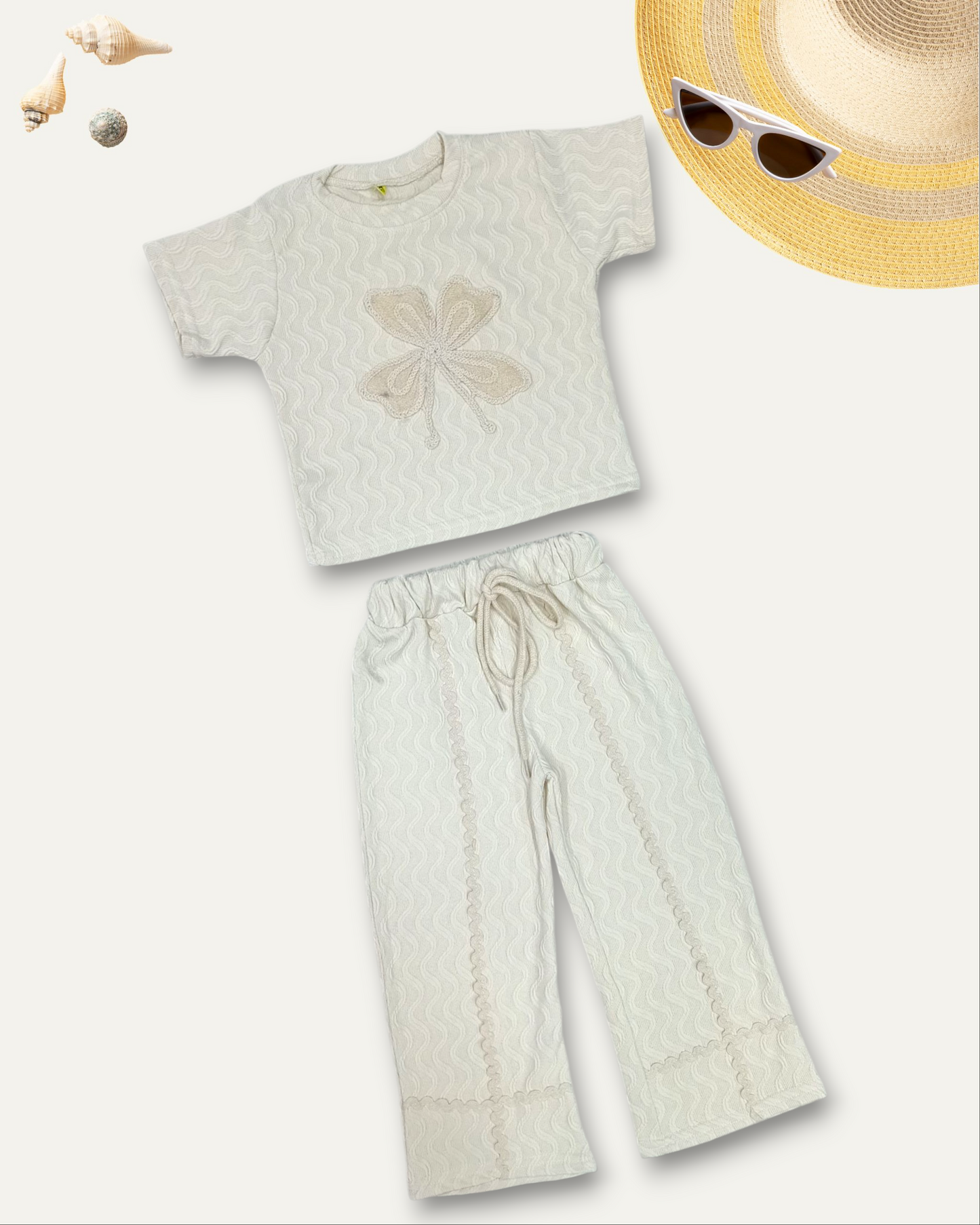 GIRLS BUTTERFLY STYLE TEXTURED CO-ORD SET (WHITE) (4-12 YEARS)